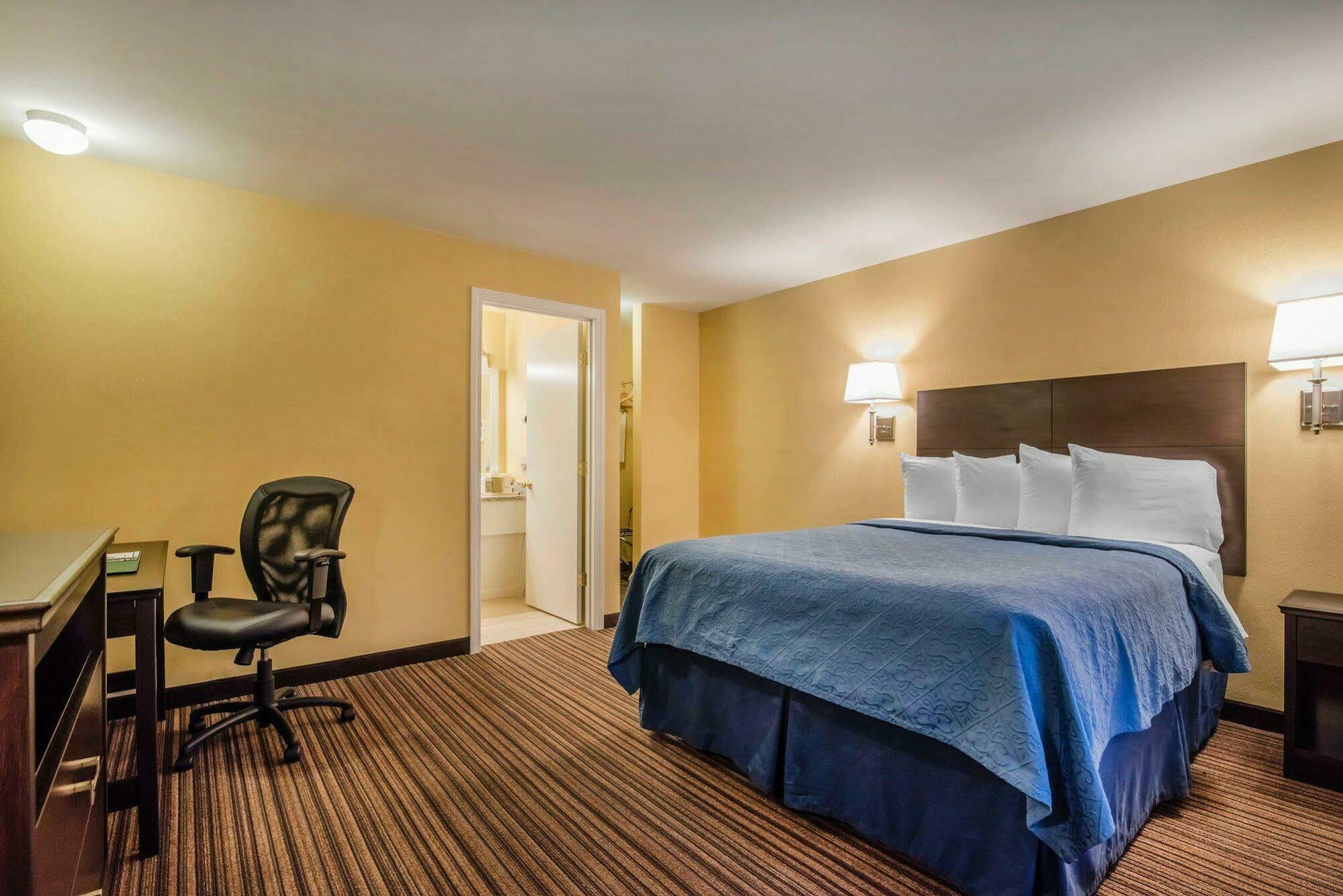 Align Vermont Hotel 2*